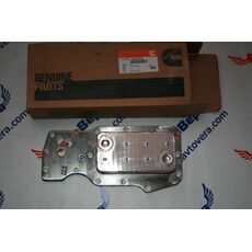 Маслоохладитель (теплообменник) двигателя Cummins -- Камминз 6ISBe  Арт. 3975818