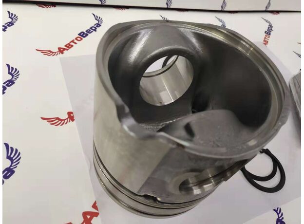 Комплект поршневой двигателя Cummins модели QSB Артикул 4955160 4934860 4931888 3975868