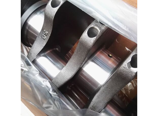 Вал коленчатый 3347569 KTTA-19