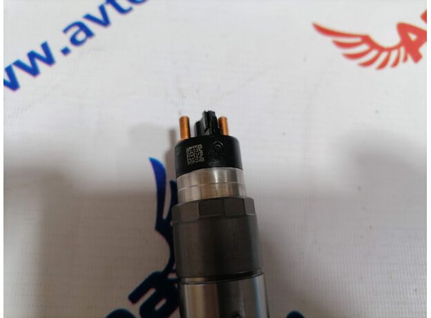 Форсунка Bosch  Cummins QSL9 / QSC8.3 0445120236  5263308