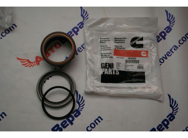 Сальник коленвала передний 3802820