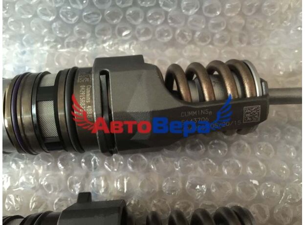 ФОРСУНКА Cummins QSX-15 двигателя  (Камминз) 4062569 / 4010346